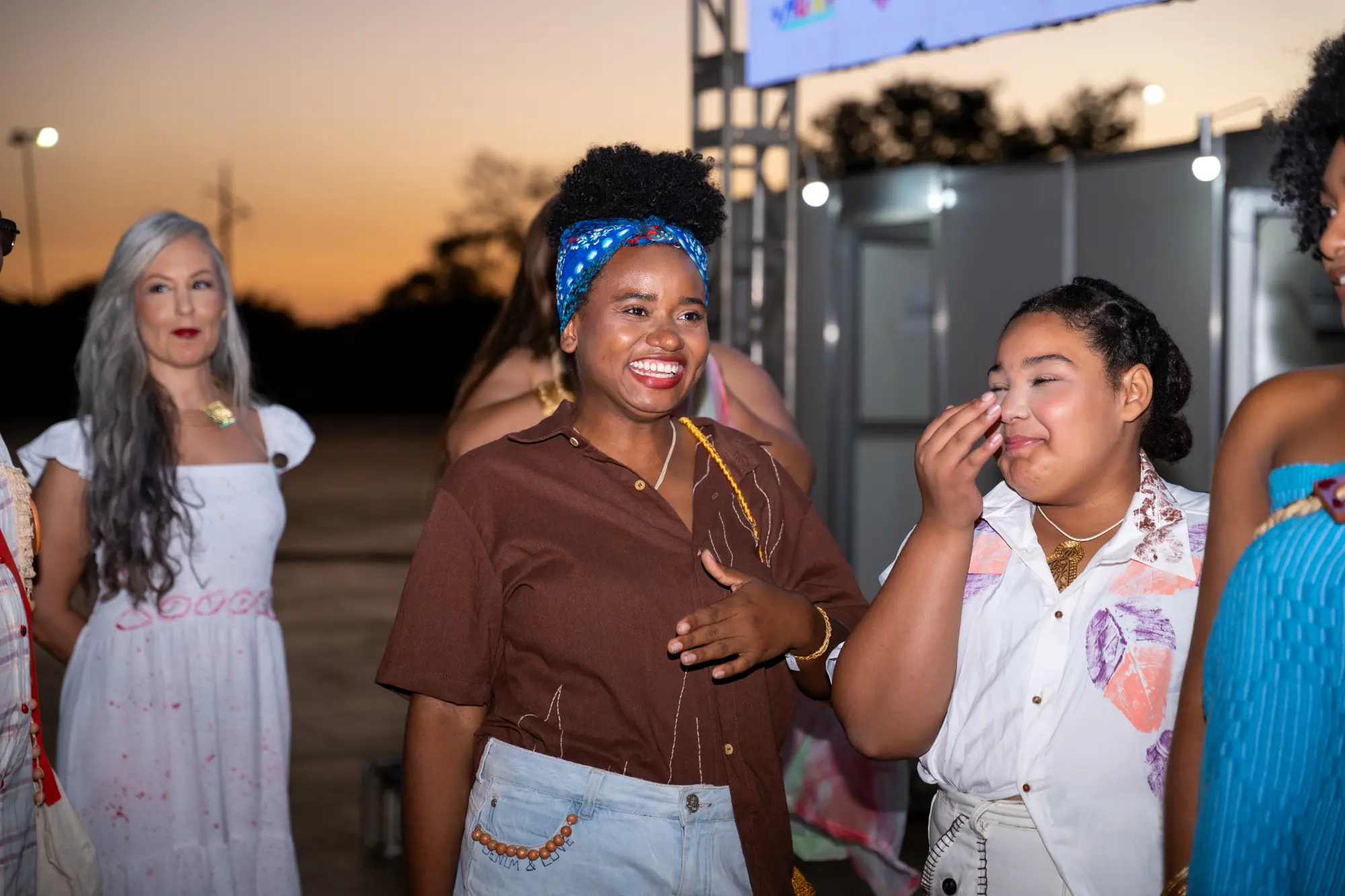 Juventude de Lajeado transforma cultura e sustentabilidade em moda autoral